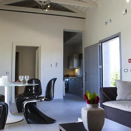 Lefteris * Argostóli